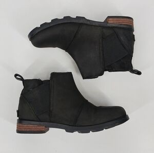 Sorel Emelie Chelsea Boots